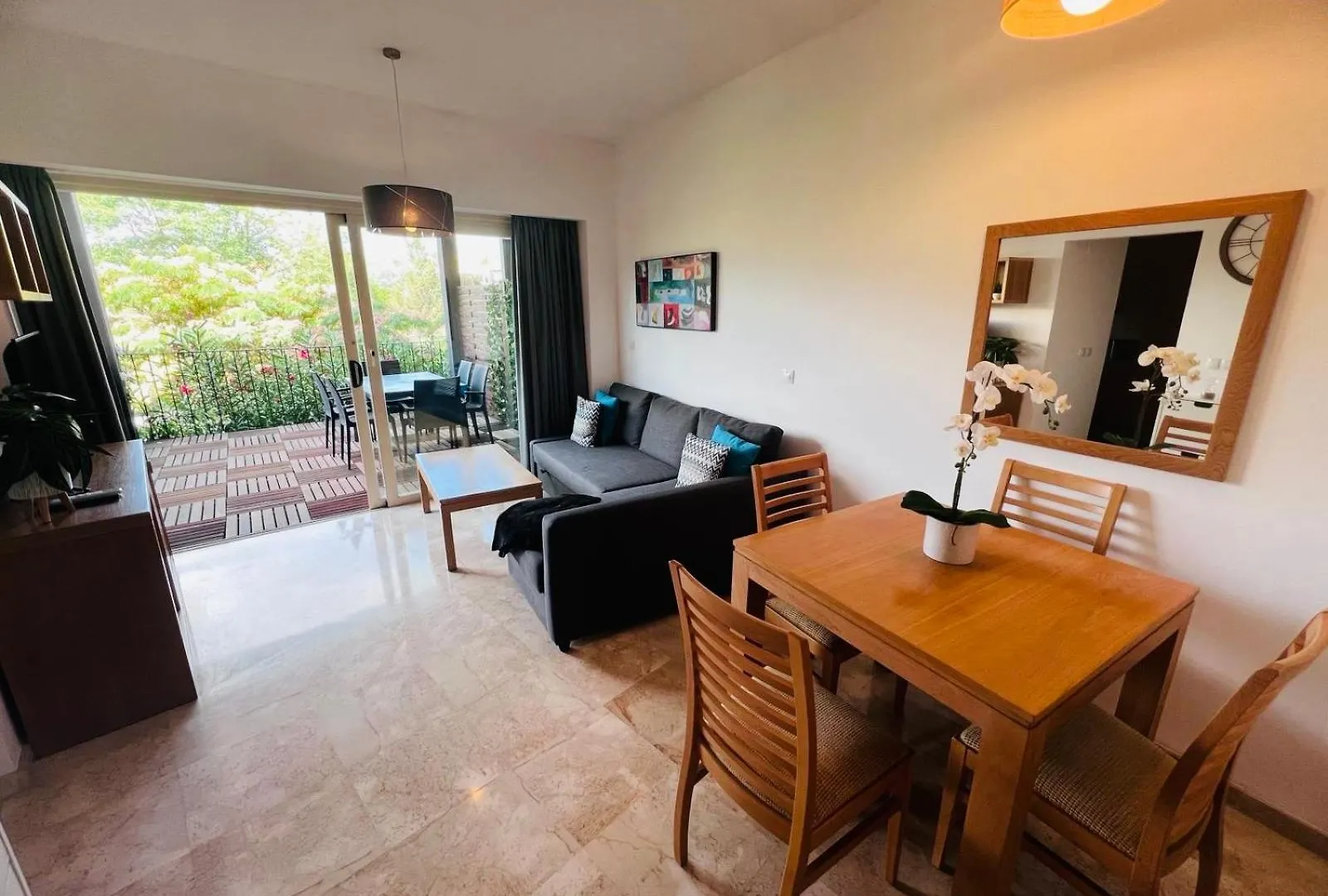 Apartamento Sol Andalusi Alhaurín de la Torre 0*,  España